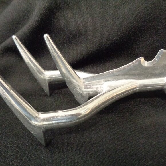 Garden Weasel planter/digger/cultivator, weeder!  Amazing tool has multi-sided - Picture 5 of 5